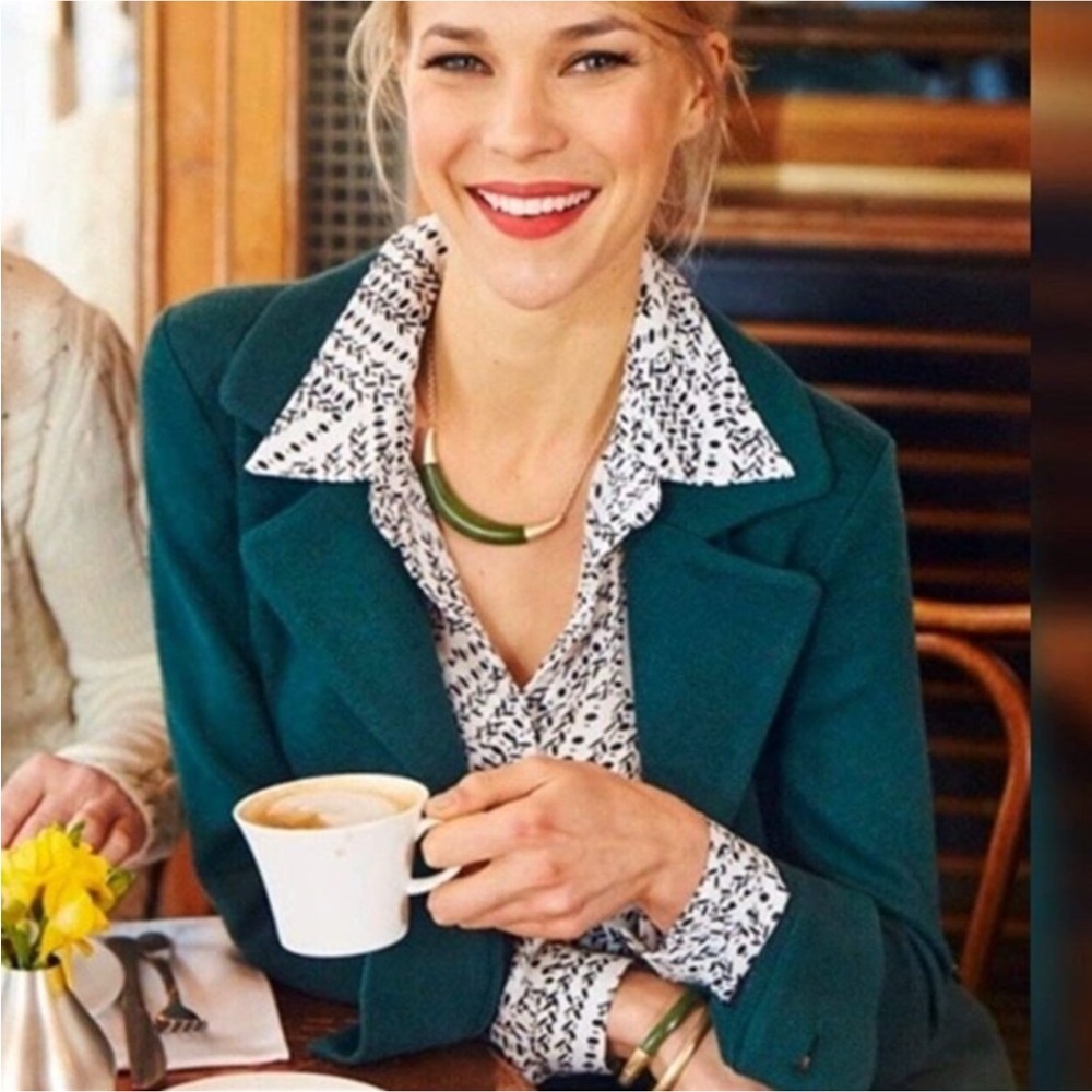 L Cabi Black And White Split Back Patterned Butto… - image 1